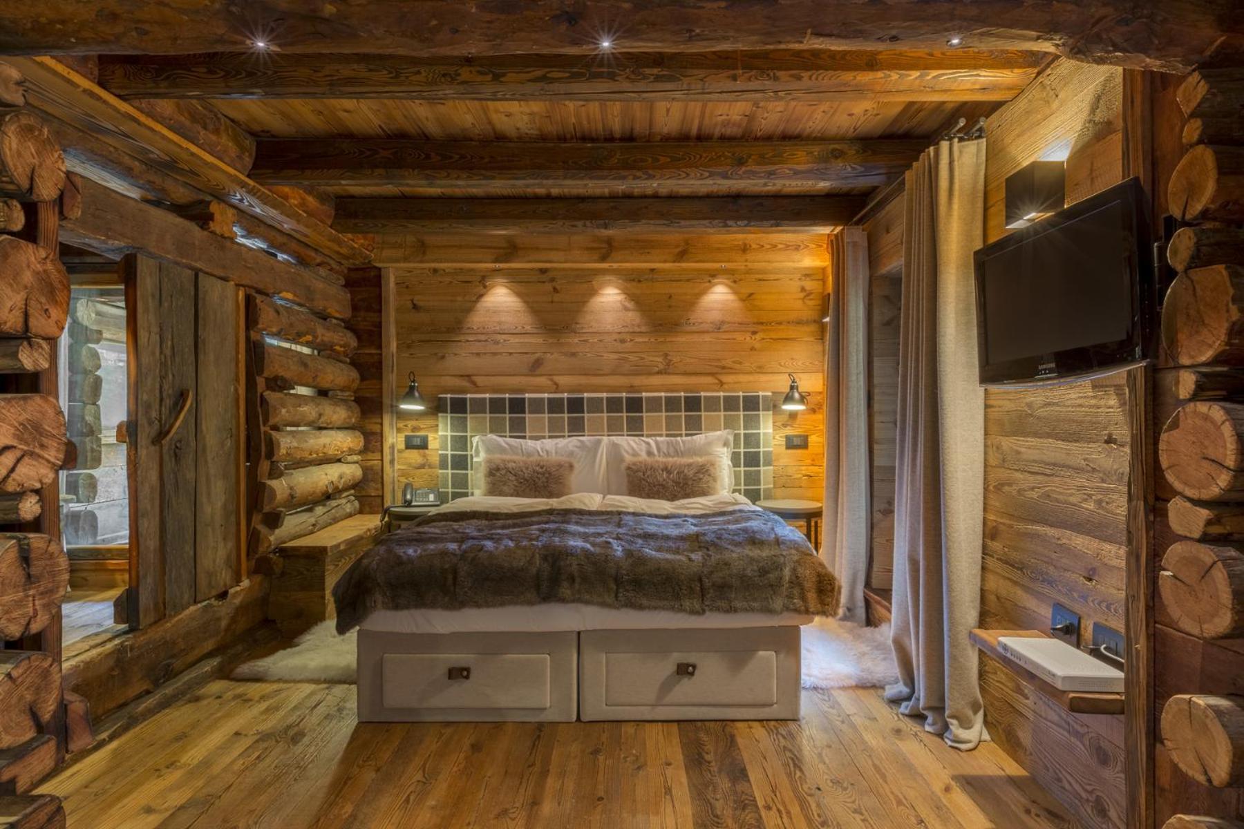 Hotellerie De Mascognaz Champoluc Bagian luar foto